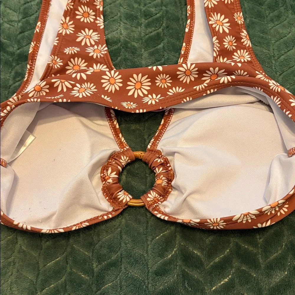 Pink Lily Bikini Top Daisy Print Pull On Style Brown White Yellow M